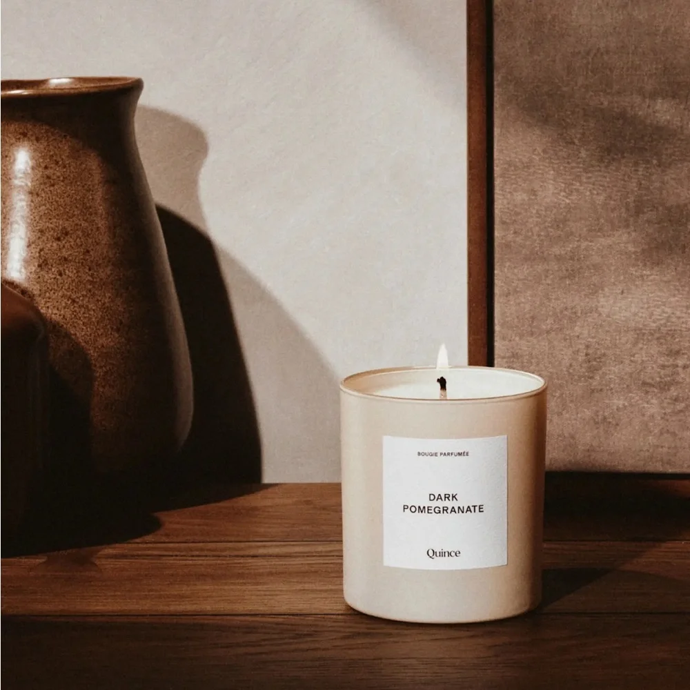 NIB Quince Dark Pomegranate Candle Ivory Glass jar spicy plum patchouli NEW box - Picture 6 of 6